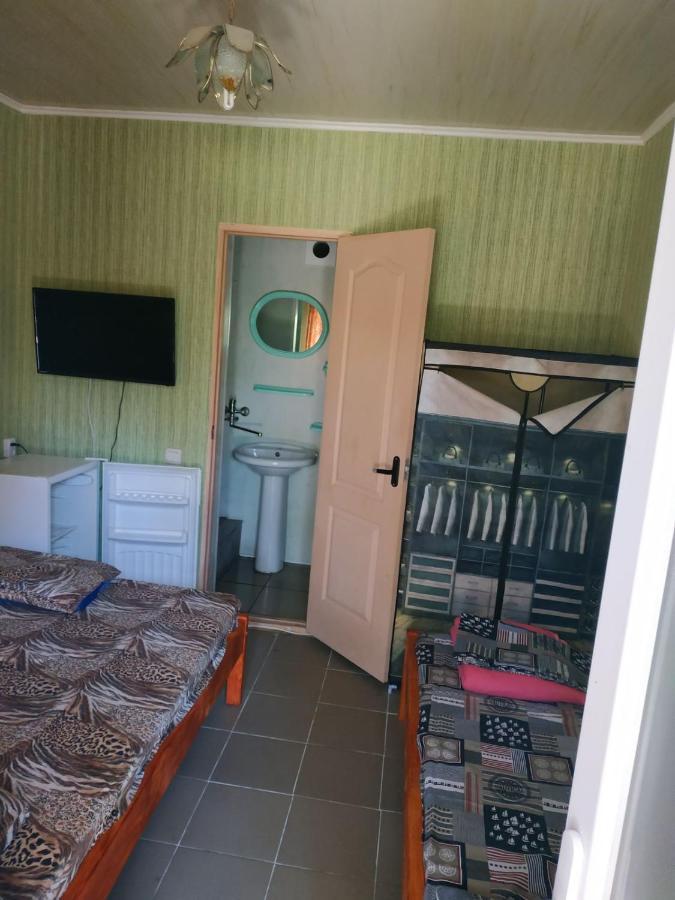Monte Karlo Hotel Зализний Порт Екстериор снимка