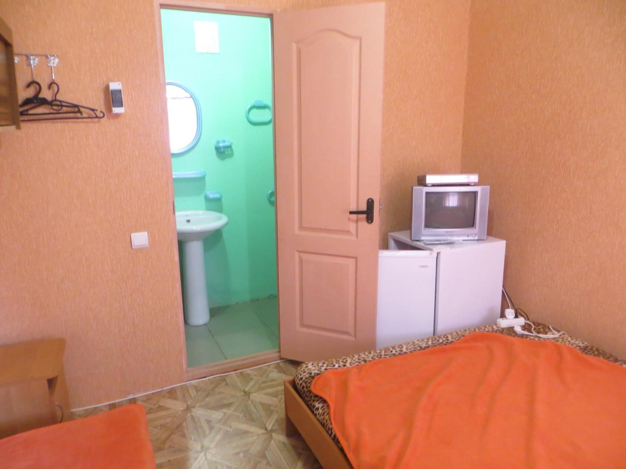 Monte Karlo Hotel Зализний Порт Екстериор снимка